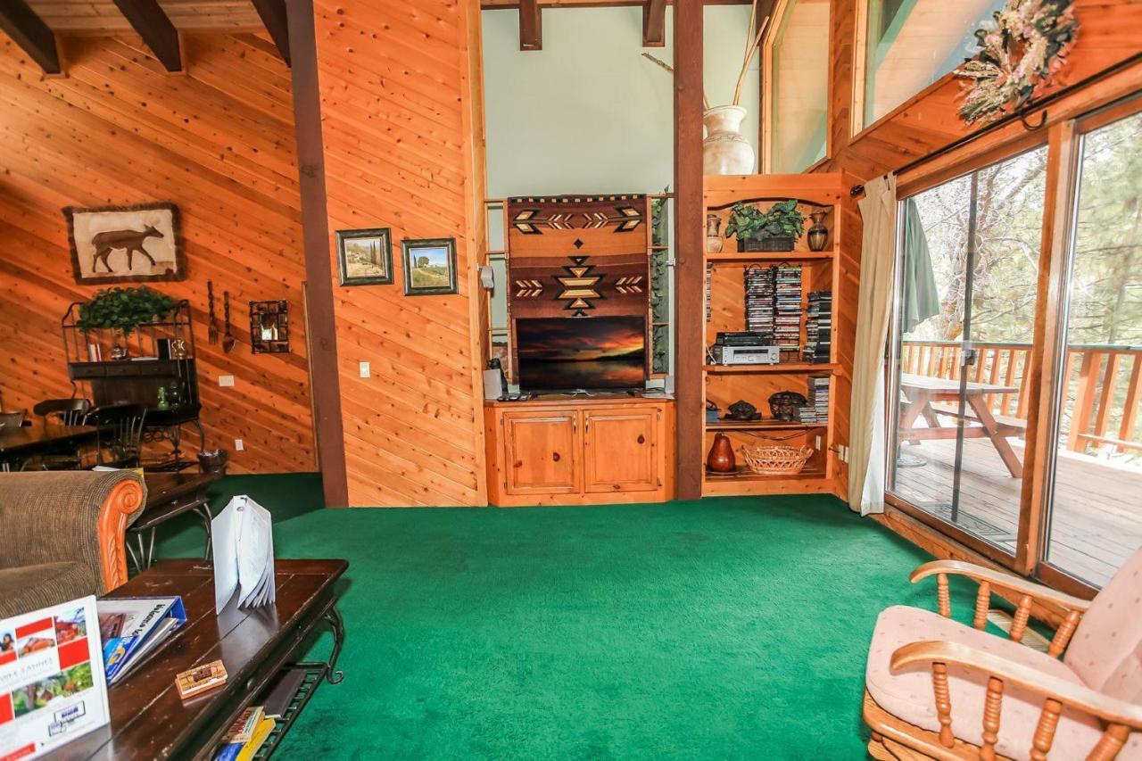 Summit Adventure - Beautiful, Spacious And Quiet Home! Foosball, Pool And Poker Table! Jet Tub! Big Bear Lake Exterior photo